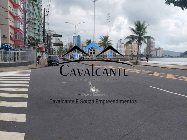 #61 - Apartamento para Venda em São Vicente - SP