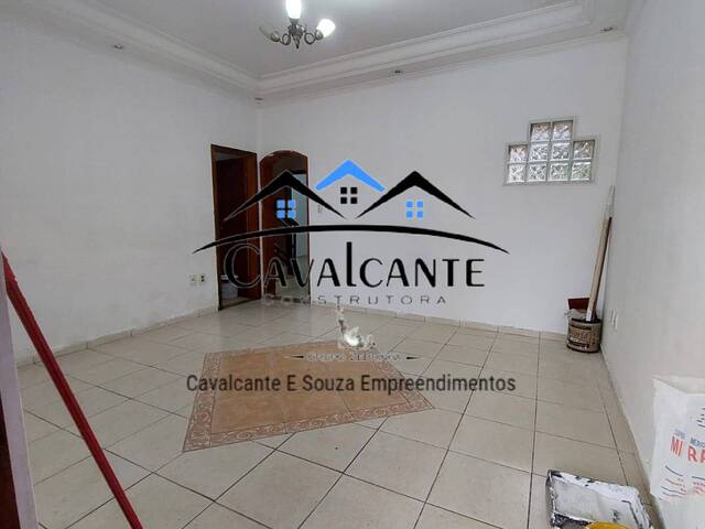 #65 - Casa para Venda em São Vicente - SP