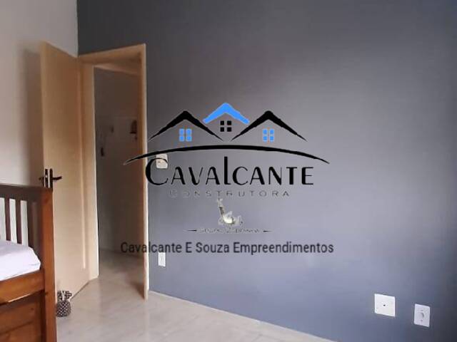 #66 - Apartamento para Venda em São Vicente - SP