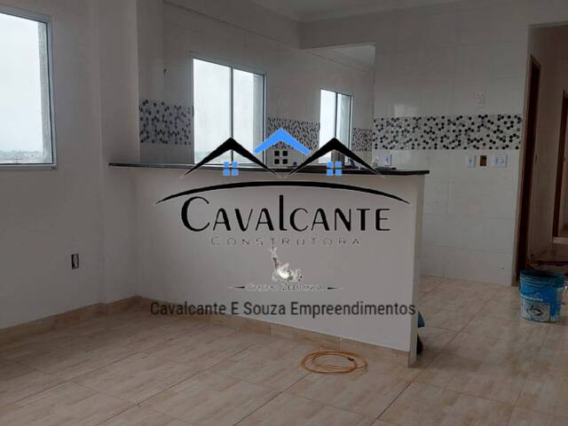 #70 - Apartamento para Venda em São Vicente - SP